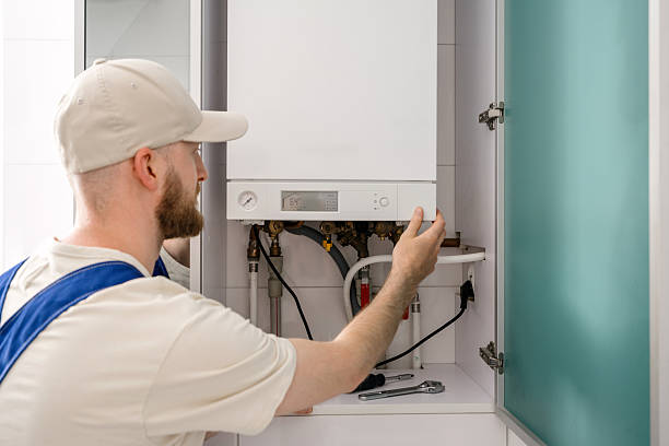 Boulder plumber providing emergency water heater repair